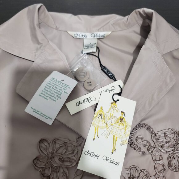 NWT Vtg Nikki Valenti Beige Silky Embroidered Jacket Blazer S $168 - Picture 12 of 13